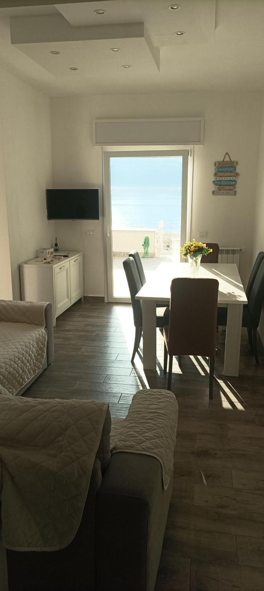 The Suite On The Beach Torvaianica Exteriör bild